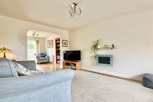 Lounge- click for photo gallery